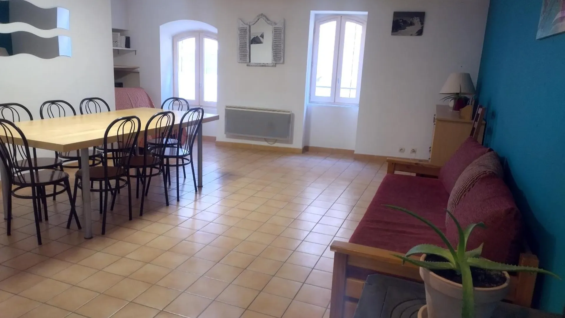 Gîte de l'ASPA Saint-Christol  Hébergement de vacances Saint-Christol (Vaucluse)