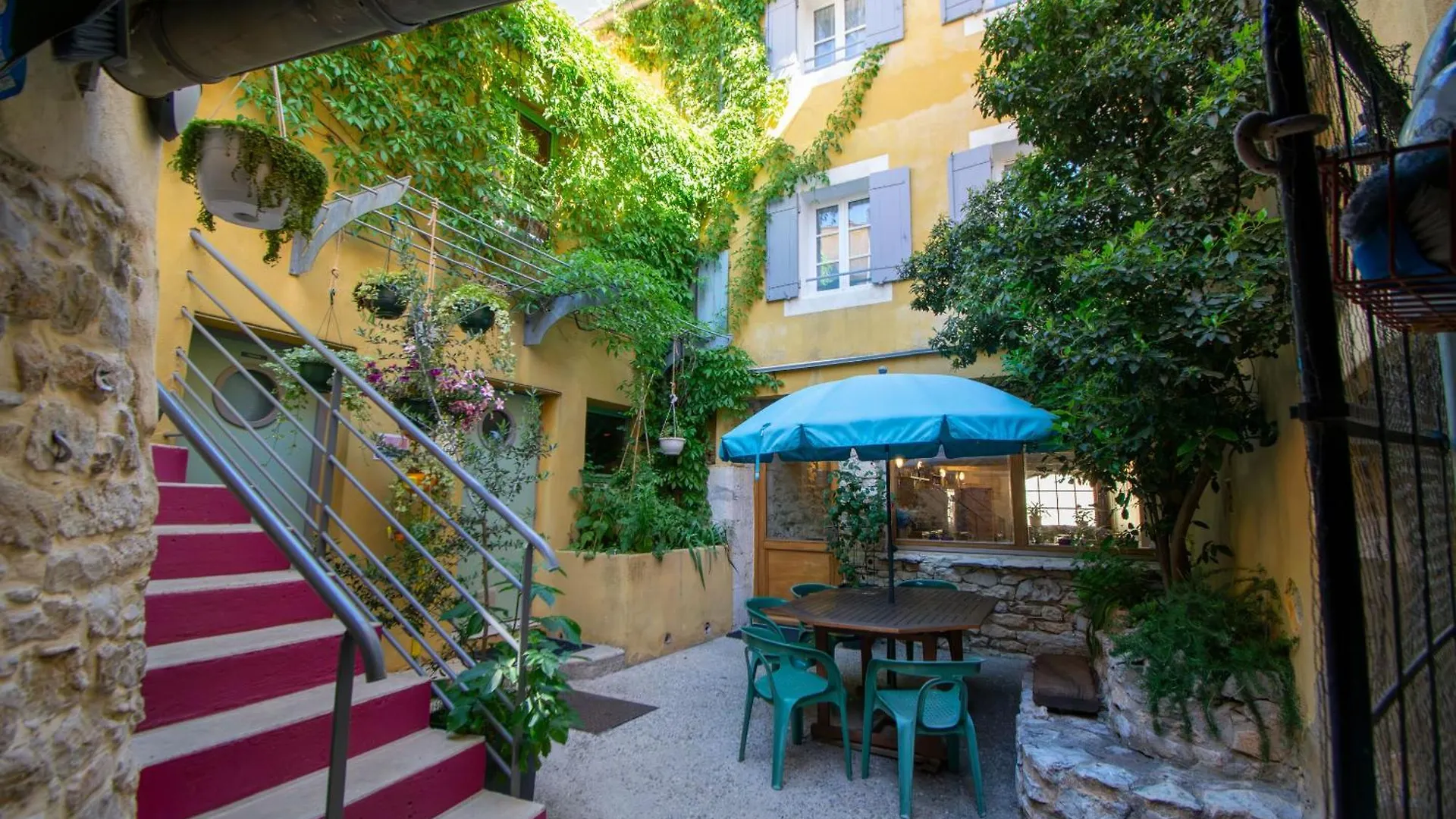Hébergement de vacances Gîte de l'ASPA Saint-Christol  France